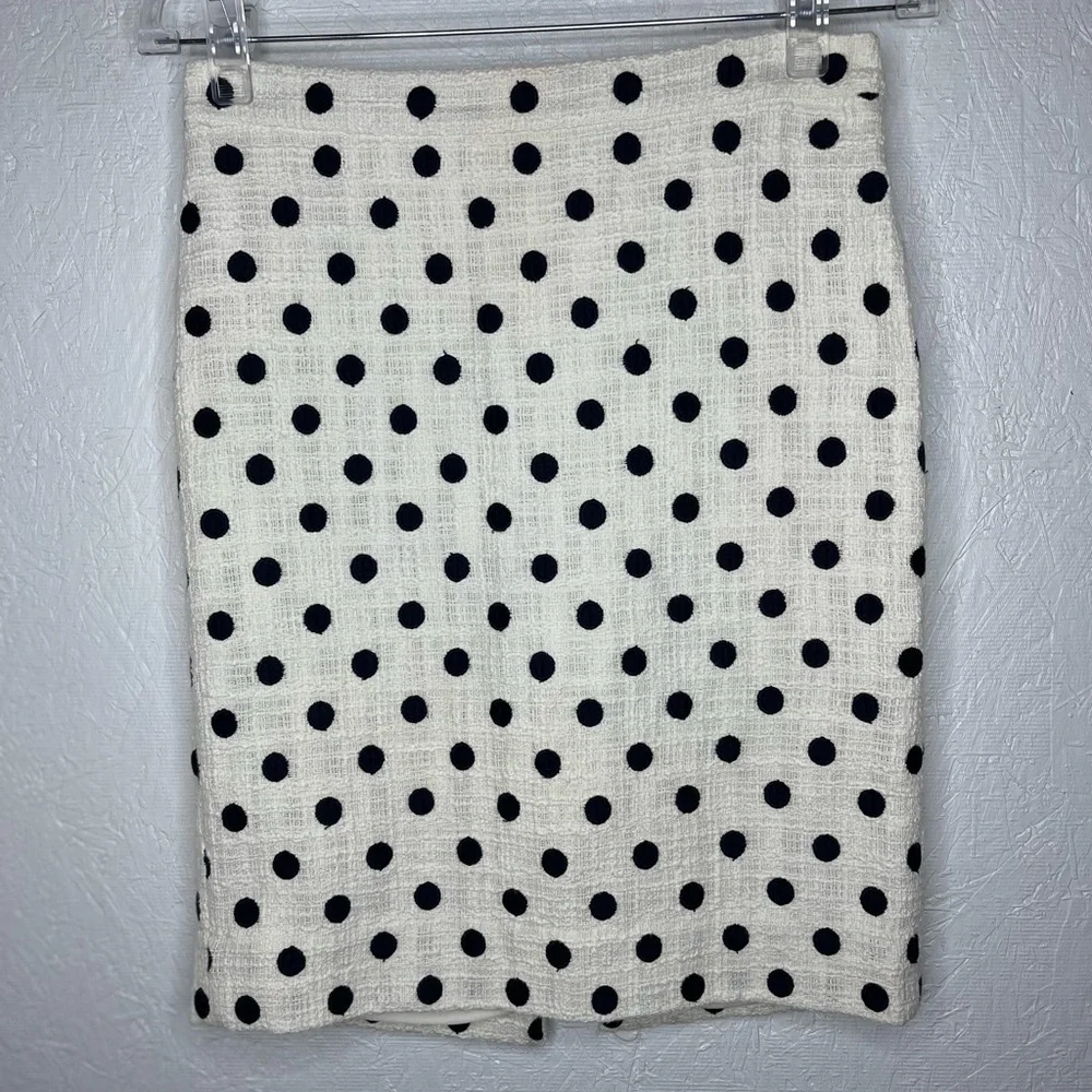 J Crew Polk a Dot Pencil Skirt Zipper Closure Business Casual Size 0 Petite